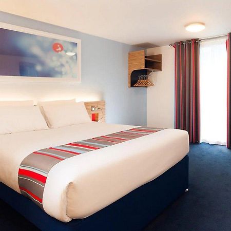 Travelodge Darlington Dış mekan fotoğraf
